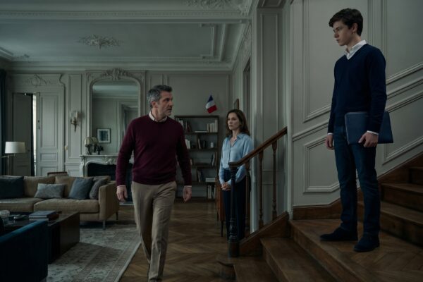 Mes parents ont donné les 92 000 $ que j’avais destinés à mes études de droit à ma sœur — 8 ans plus tard, ils m’ont supplié de les pardonner.